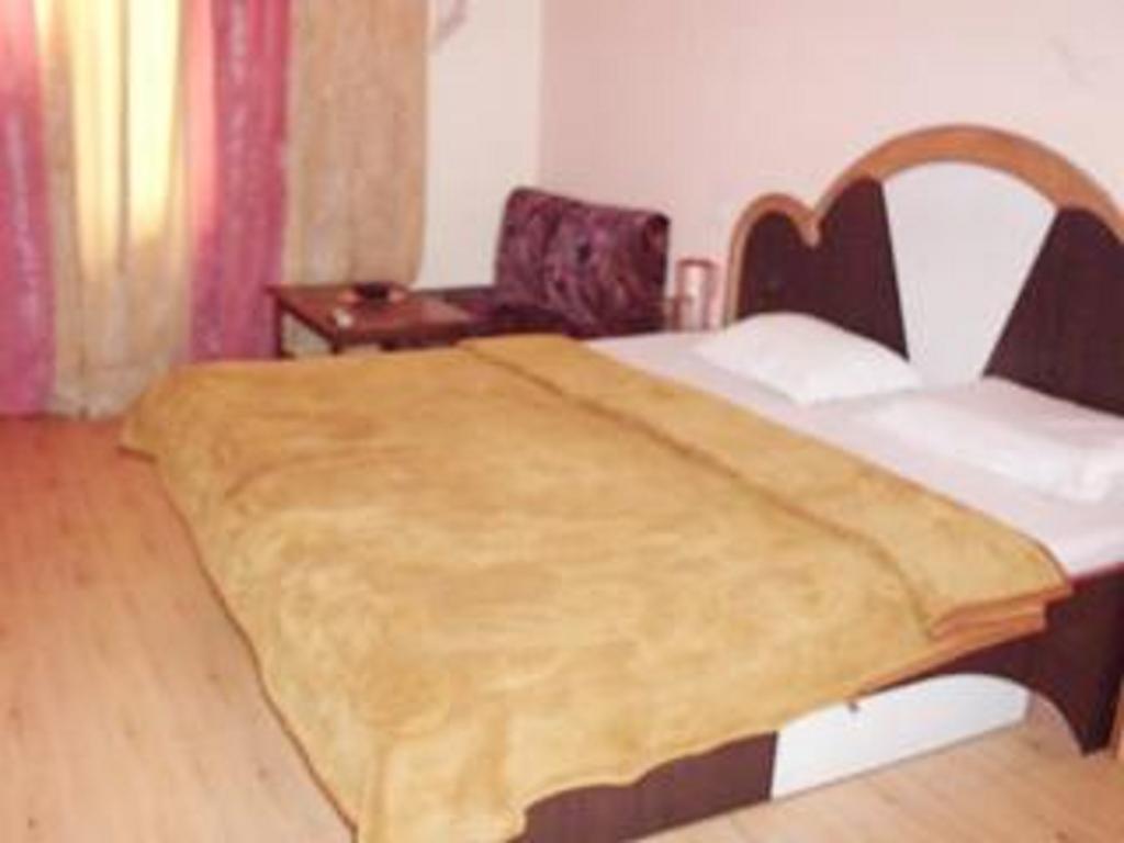 Nakshatra Inn Nainital Esterno foto